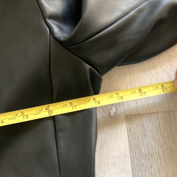 Banana Republic Vegan Leather Blazer jacket black size 6 classic elegant career - Picture 15 of 15